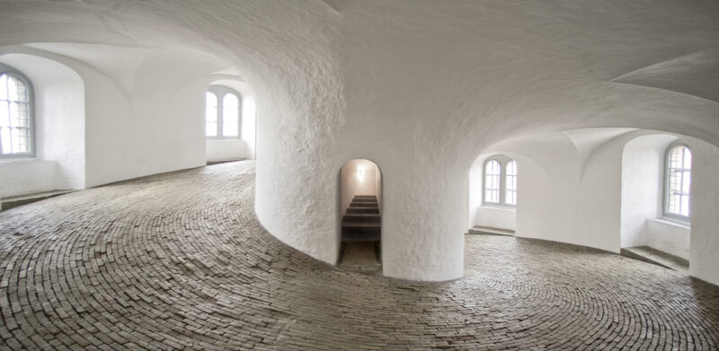 CASTLES - immagine 2